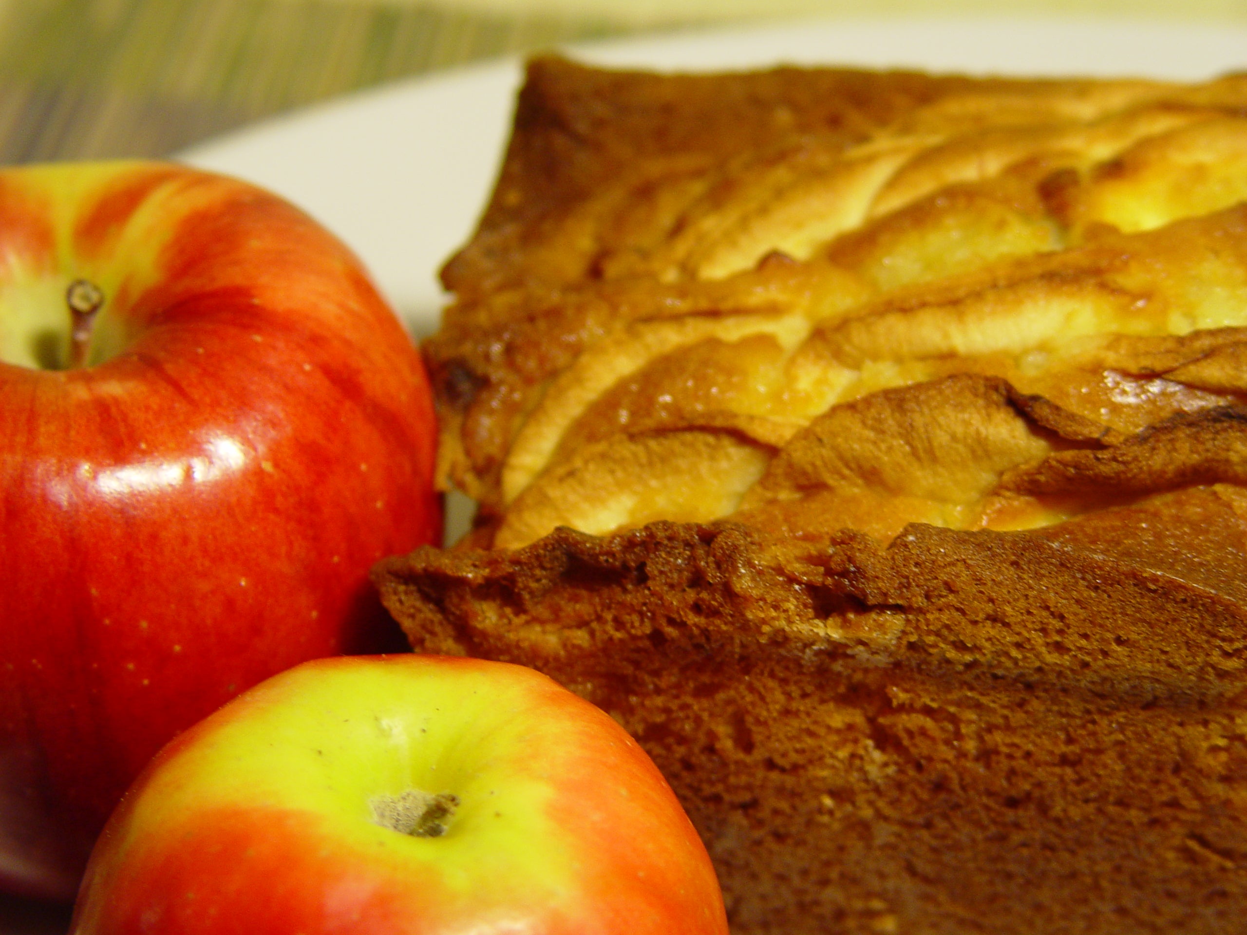 Organic Apple Pound Cake